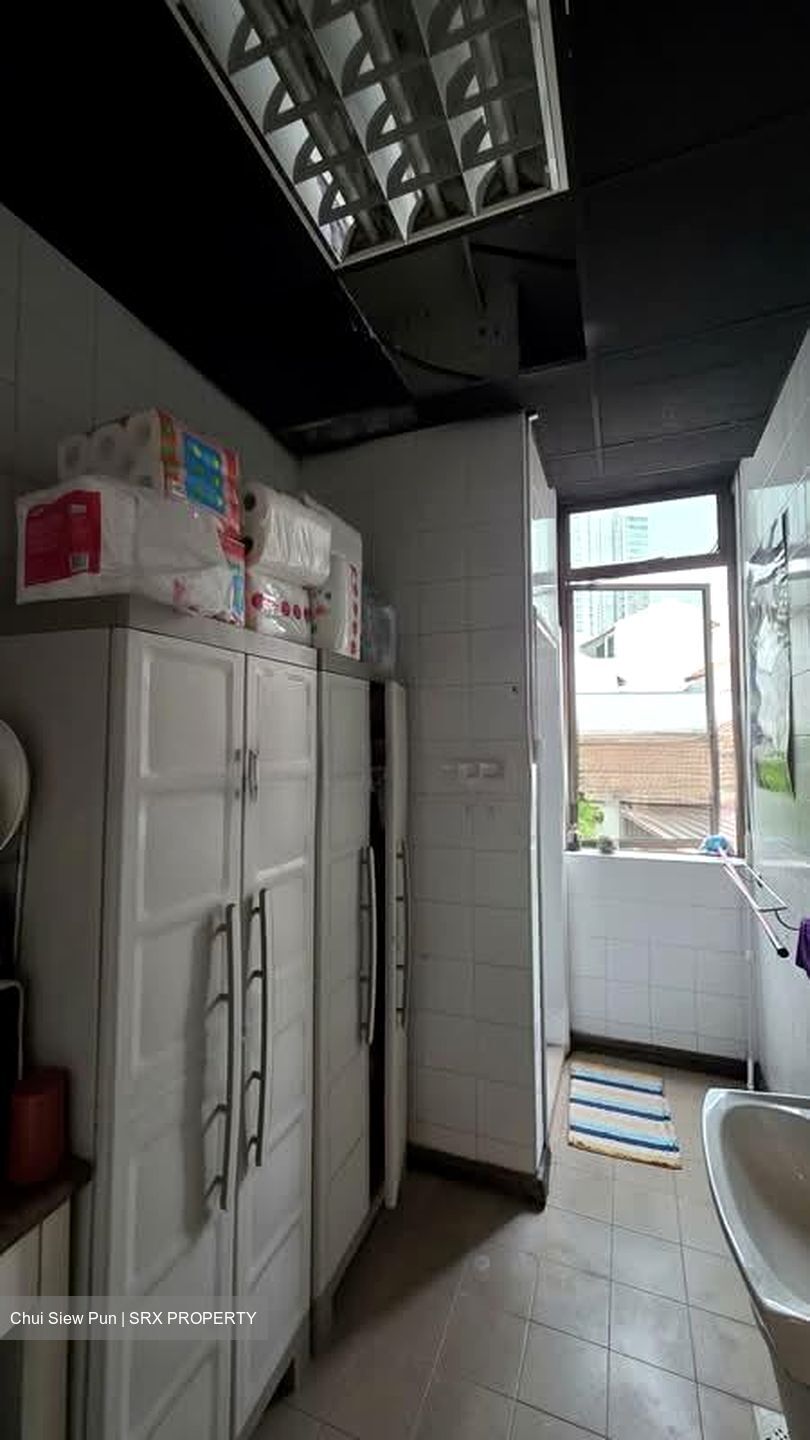 Bukit Timah Road (D9), Office #556751131